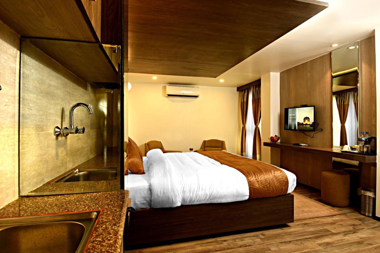 The Milestone Hotel Kathmandu Exterior foto