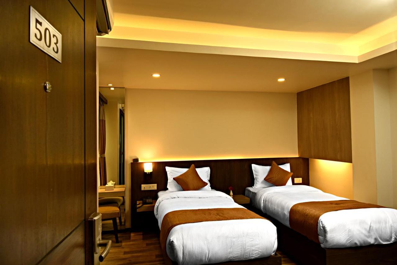 The Milestone Hotel Kathmandu Exterior foto
