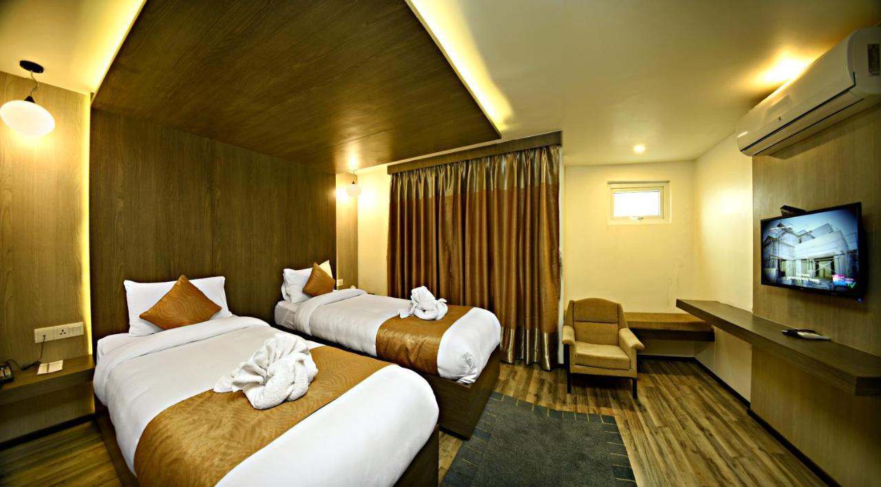 The Milestone Hotel Kathmandu Exterior foto